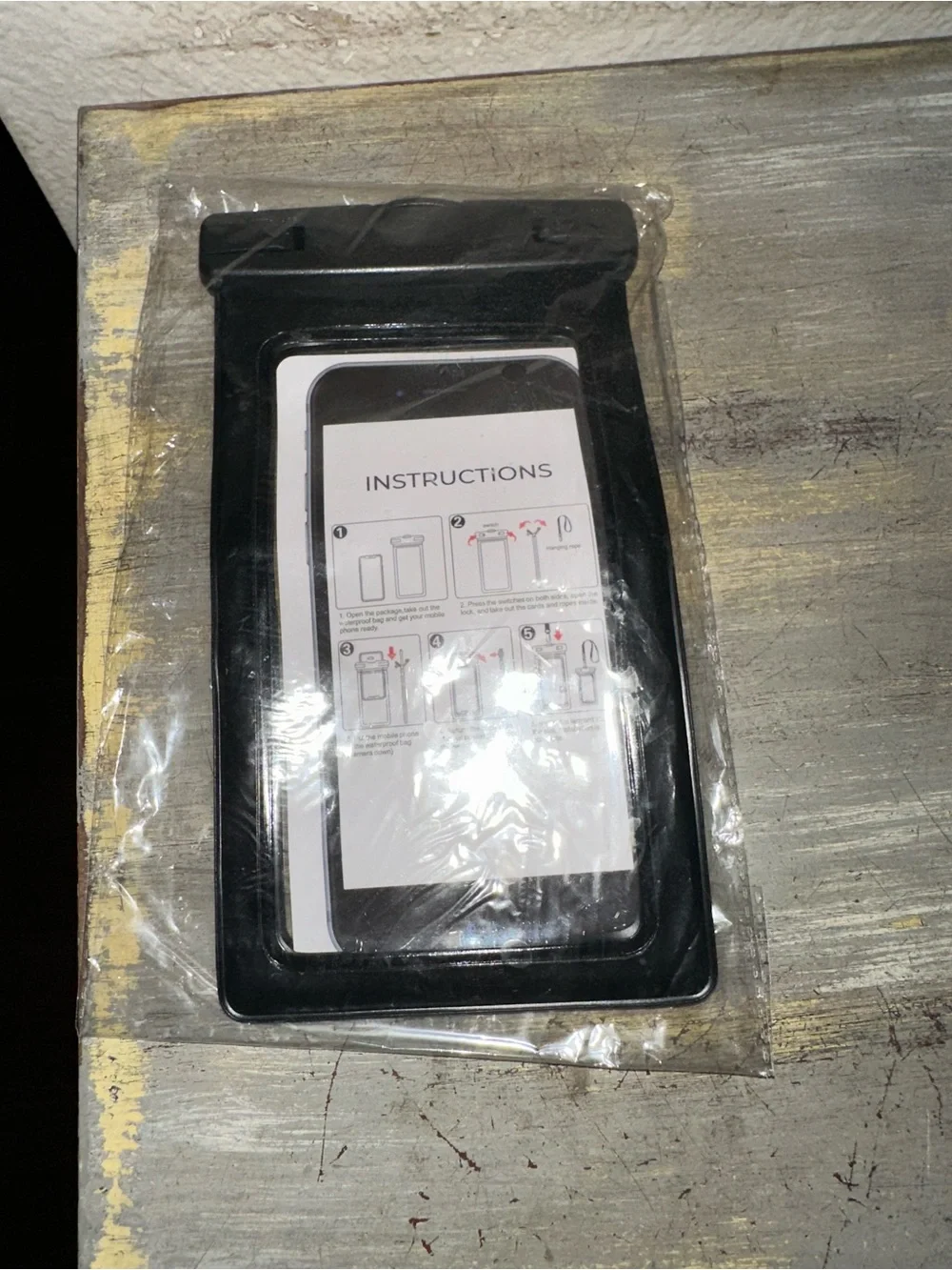 Earthpak Clear Black Waterproof Phone Holder Case With Necklace Strap